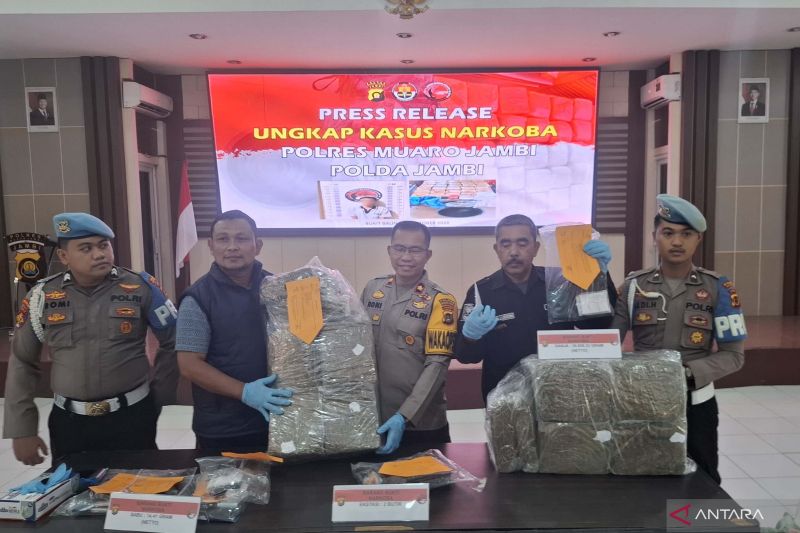 Polres Muaro Jambi gagalkan peredaran 30,8 kilogram ganja asal Sumut