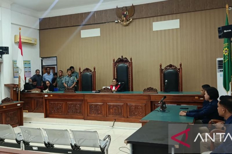 Hakim tolak praperadilan tiga anggota DPRD TTU kasus dr.Icha
