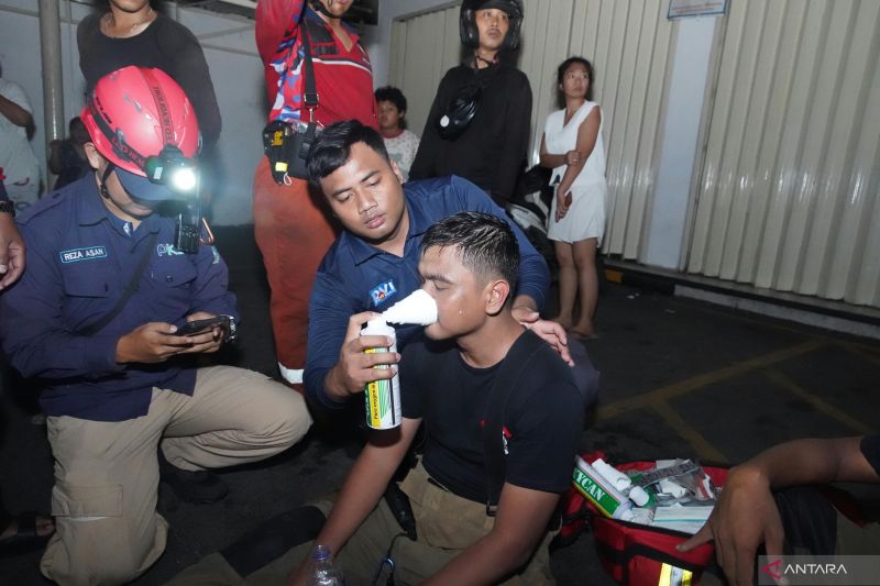 polisi-pastikan-tak-ada-korban-jiwa-dalam-kebakaran-di-kramat
