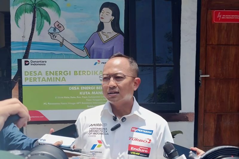 Warga Desa Kuta Lombok Dilatih Kelola Sampah dan Bahasa Inggris Jelang MotoGP Mandalika