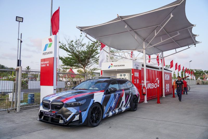 pertamina-sediakan-pertamax-turbo-untuk-safety-car-ajang-grand-prix