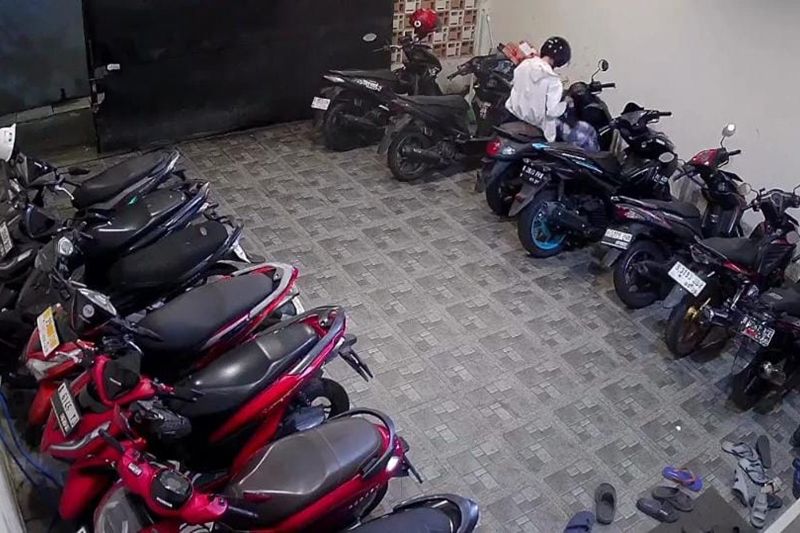 kunci-tertinggal-di-dasbor-pria-di-jakbar-ambil-kesempatan-curi-motor