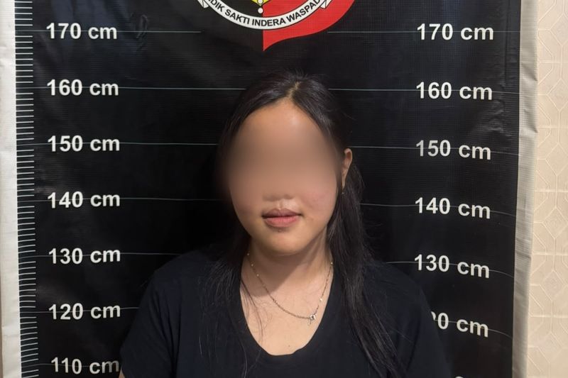polisi-tangkap-wanita-pembuang-bayi-di-palmerah