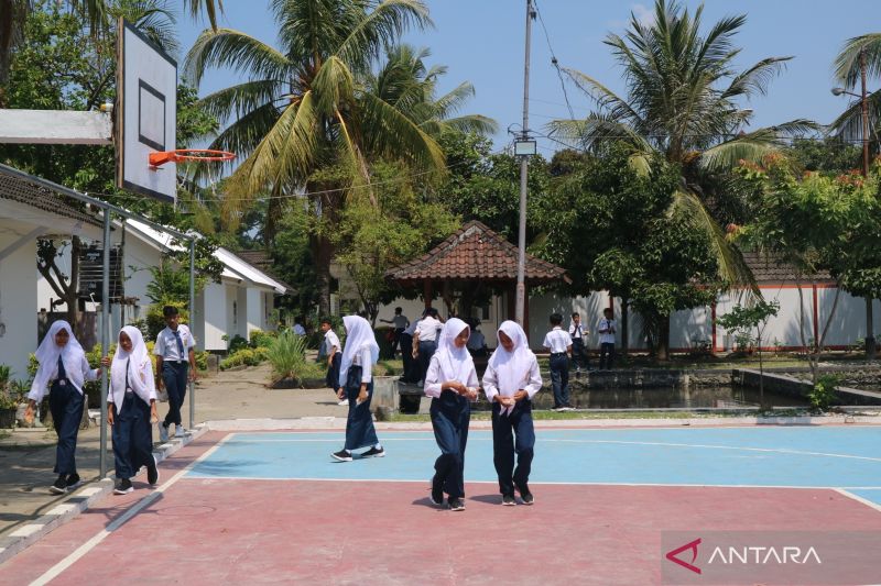 SRMP 18 Lombok Barat buka peluang siswa raih cita-cita