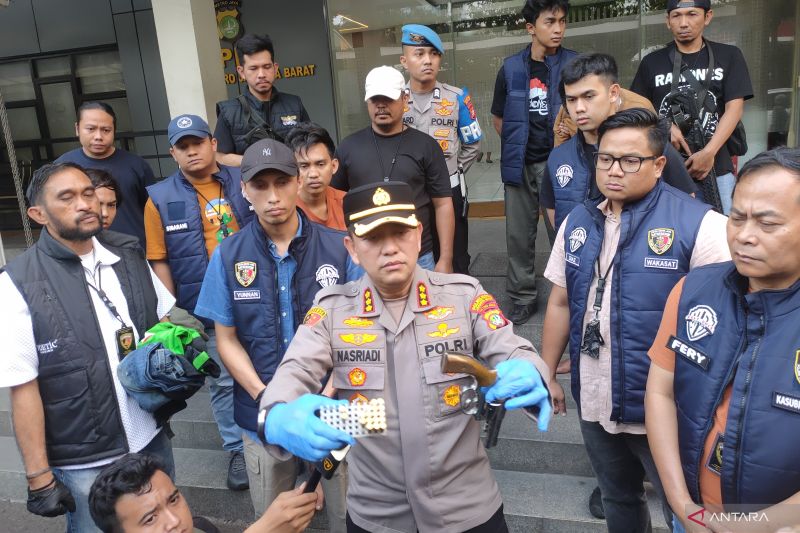 dua-pencuri-motor-bersenpi-di-kalideres-berakhir-dapat-timah-panas