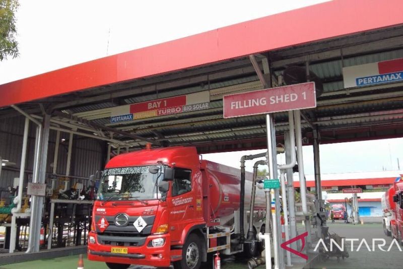 pertamina-kerahkan-armada-perbantuan-dari-banyuwangi-ke-bali