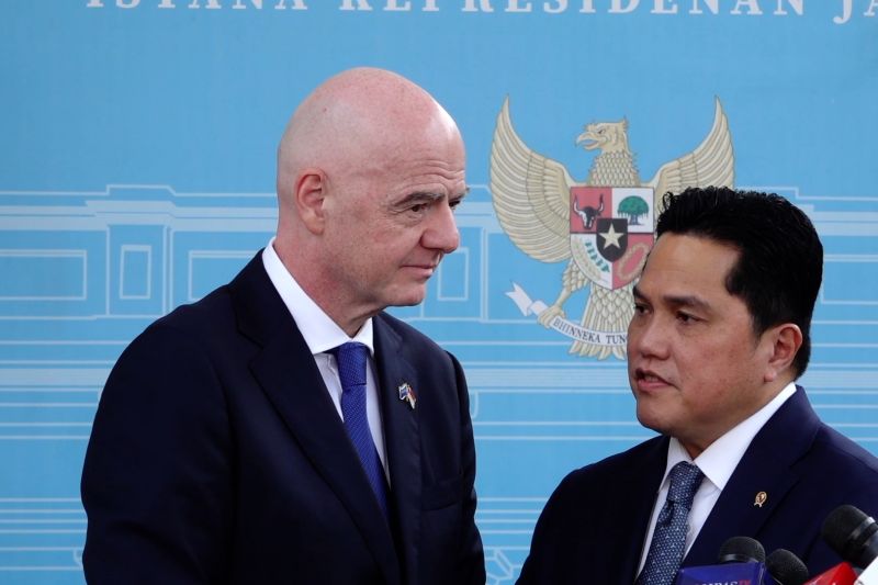 Presiden FIFA temui Prabowo, Erick: Prabowo minta bangun fasilitas