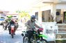Wali Kota Padang gunakan sepeda motor pantau pemilu 2019