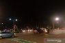 Lalu lintas kendaraan di sekitar Gedung KPU RI lancar pada malam hari