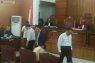 Pengacara Pitra Romadoni bersaksi dalam sidang Kivlan Zen