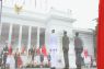 Presiden Jokowi bertindak Irup di HUT TNI ke-77 di Istana Merdeka