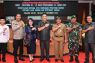 Persetujuan Bersama atas Ranperda Pajak Daerah Dan Retribusi Daerah.