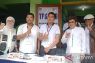 Rhoma Irama gunakan hak pilih di TPS Mampang Prapatan