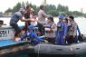 Polres Abdya bagikan takjil ke nelayan, langsung diantar ke tengah laut