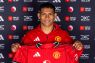 Manchester United resmi mendatangkan bek sayap muda Diego Leon