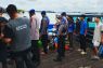 Enam penumpang kelotok tercebur terhantam ombak kapal di Sungai Barito