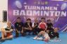 Pemkot dan pendidik ke babak 8 besar turnamen bulutangkis KONI Cup Siantar
