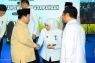 Khofifah terima Satyalancana Wira Karya dari Presiden Prabowo
