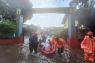 Sekolah terendam banjir, BPBD DKI evakuasi pelajar di Jakbar