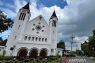 Gereja Katedral Ijen lakukan penyesuaian misa dengan jadwal 1 Abad NU