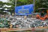 Ribuan knalpot bising hingga 39.000 botol miras dimusnahkan di Bandung, Polda Jabar tegaskan komitmen berantas kejahatan