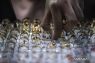 Emas Antam Rabu ini anjlok Rp77.000 ke angka Rp3,045 juta per gram