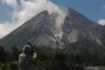 Gunung Merapi luncurkan dua awan panas guguran sejauh 1,6 km