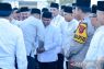 Gubernur Sumut Bobby Nasution salat Idulfitri di Masjid Agung Sergai