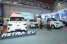 Wuling pamer dua kendaraan komersial di pameran GIICOMVEC 2026