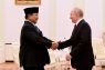 Prabowo dan Putin bertemu dalam suasana hangat dan penuh keakraban