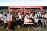 Payabakung United Juara Liga 4 Sumut, Surya serahkan trofi Piala Gubernur