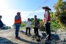 Wabup Adlin Tambunan tinjau progres jalan nasional
