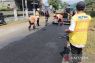 TRC Infrastruktur NTB mulai memperbaiki jalan Kediri-Kuripan