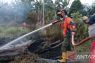 Tim satgas padamkan karhutla di enam desa Muara Enim