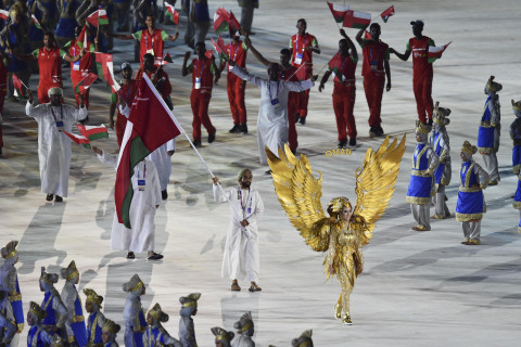 DEFILE KONTINGEN OMAN