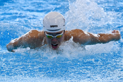 RENANG PENYISIHAN GAYA KUPU-KUPU PUTRA 200 METER