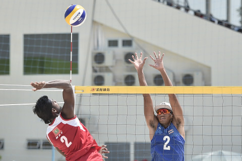 PENYISIHAN VOLLY PANTAI PRIA MALADEWA VS THAILAND