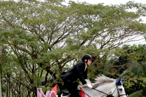 MODERN PENTATHLON-BERKUDA-PUTRA