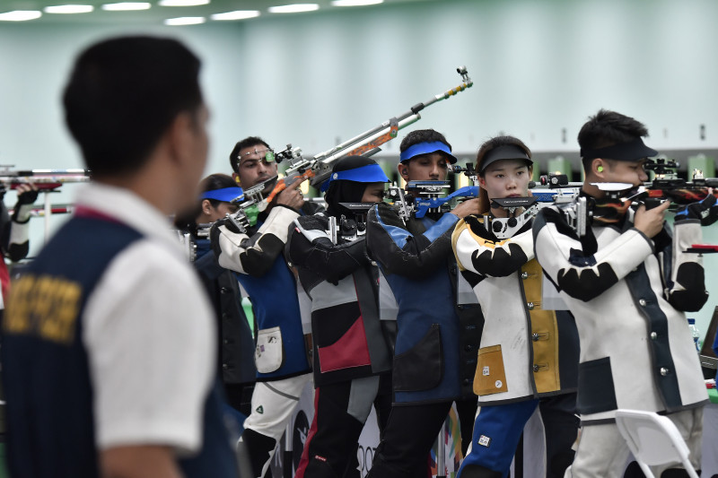 MENEMBAK - AIR RIFLE MIXED TEAM PENYISIHAN