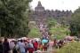 Candi Borobudur Ramai Wisatawan Akhir Tahun