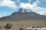 Tiga Mahasiswa Unair Daki Puncak Gunung Kilimanjaro