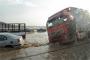 Jasad Korban Banjir Jeddah Terus Dicari