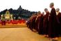 Umat Buddha Ikuti Waisak di Vihara Majapahit