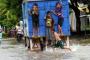 Pemkab Bekasi Kesulitan Evakuasi 300 KK Korban Banjir