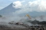 Lahar Merapi Meluap Jalan Magelang-Yogyakarta Ditutup