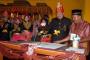 Presiden SBY Membatik di Dekranas Aceh